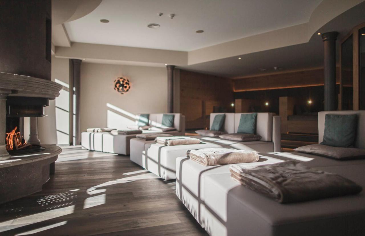 Majestic Hotel&Spa Resort Brunico Exterior foto