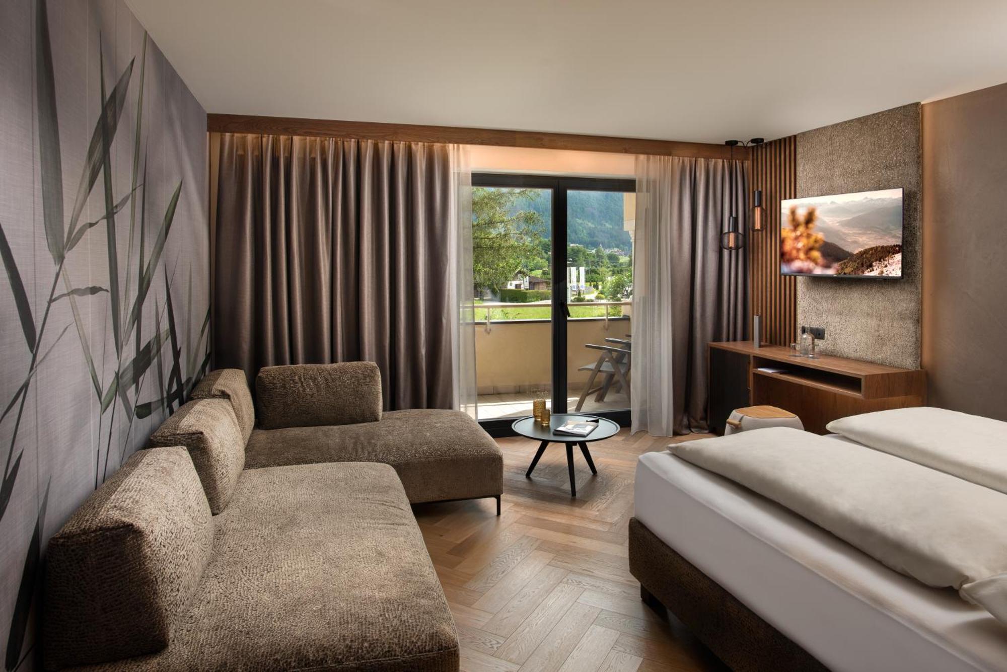 Majestic Hotel&Spa Resort Brunico Exterior foto